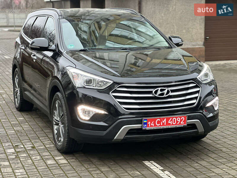Внедорожник / Кроссовер Hyundai Grand Santa Fe 2015 в Ивано-Франковске
