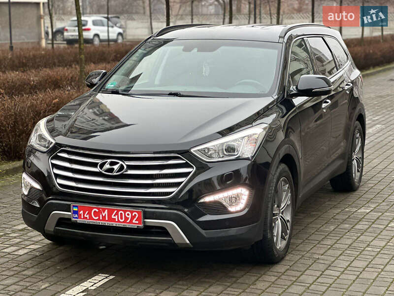 Внедорожник / Кроссовер Hyundai Grand Santa Fe 2015 в Ивано-Франковске