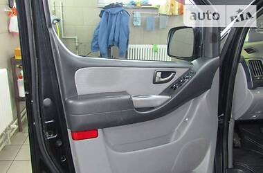 Минивэн Hyundai Grand Starex 2008 в Львове