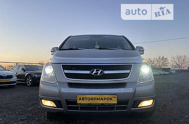 Мінівен Hyundai Grand Starex 2013 в Ужгороді
