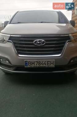 Мінівен Hyundai Grand Starex 2018 в 