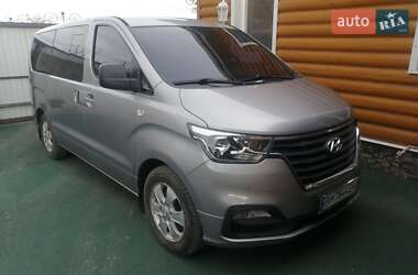 Мінівен Hyundai Grand Starex 2018 в 