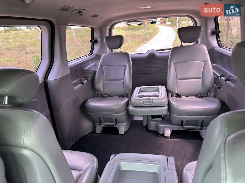 Мінівен Hyundai Grand Starex 2014 в Одесі