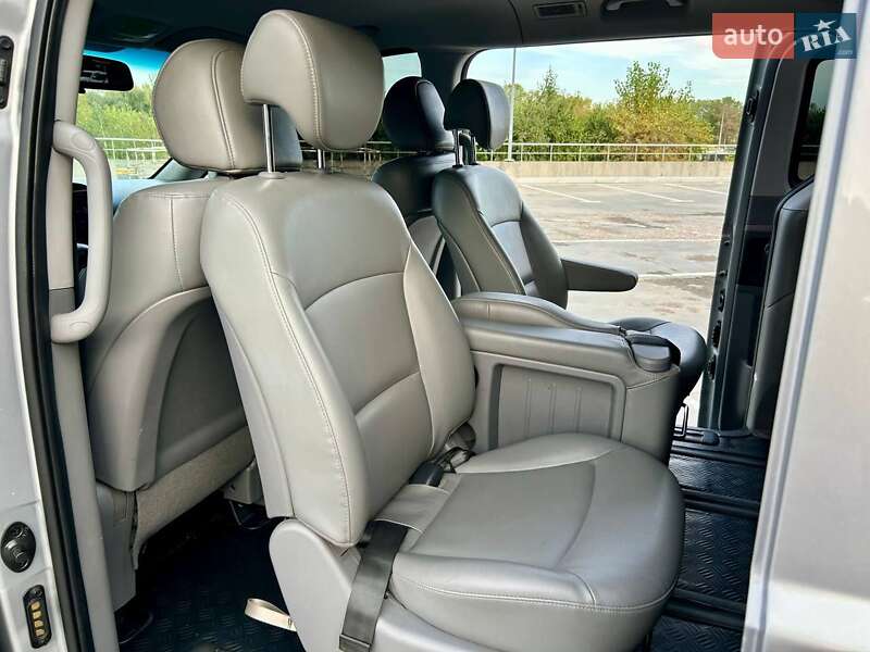Минивэн Hyundai Grand Starex 2017 в Киеве фото 46 Минивэн Hyundai Grand Starex 2017 в Киеве