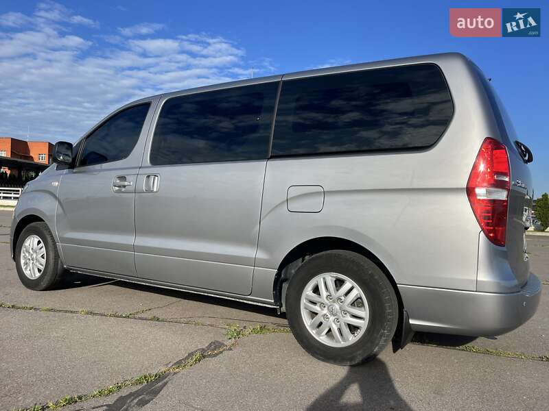 Мінівен Hyundai Grand Starex 2020 в Жашківу