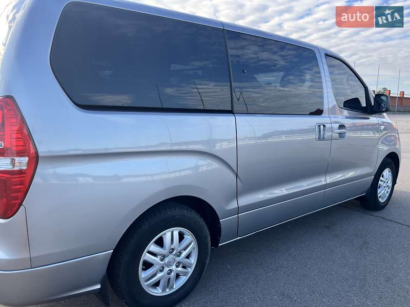 Мінівен Hyundai Grand Starex 2020 в Жашківу