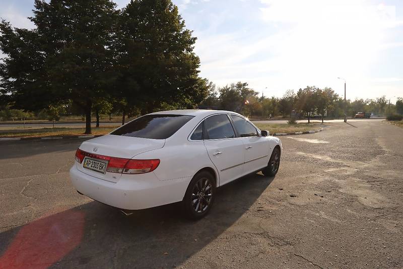 Седан Hyundai Grandeur 2008 в Запоріжжі