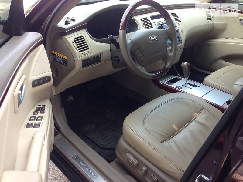 Седан Hyundai Grandeur 2008 в Киеве