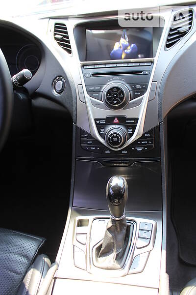 Седан Hyundai Grandeur 2013 в Києві