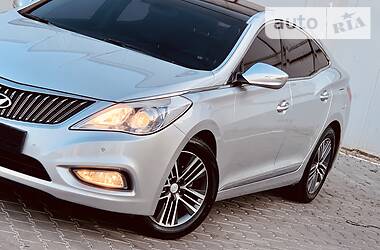 Седан Hyundai Grandeur 2013 в Одессе