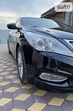 Седан Hyundai Grandeur 2012 в Прилуках