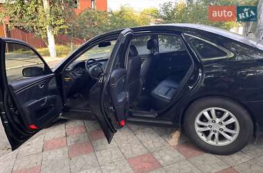 Седан Hyundai Grandeur 2008 в Києві