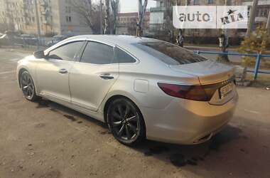 Седан Hyundai Grandeur 2014 в Славянске