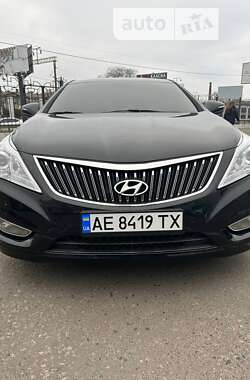 Седан Hyundai Grandeur 2013 в Одессе