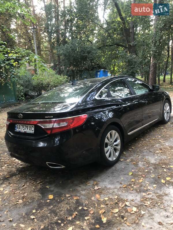 Седан Hyundai Grandeur 2013 в 