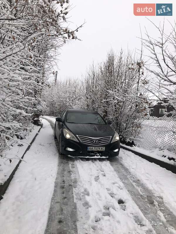 Седан Hyundai Grandeur 2013 в Києві фото 43 Седан Hyundai Grandeur 2013 в Києві