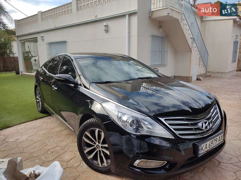 Седан Hyundai Grandeur 2011 в Кропивницькому