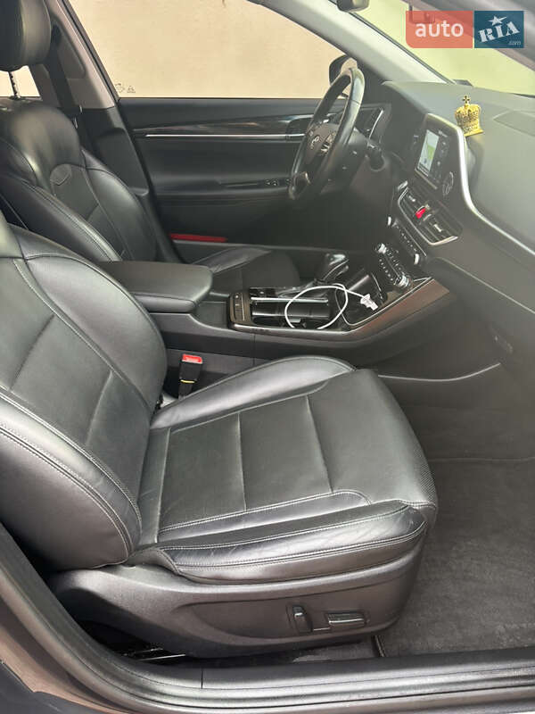 Седан Hyundai Grandeur 2019 в Киеве