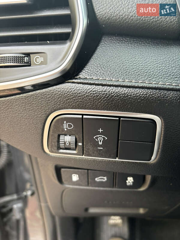 Седан Hyundai Grandeur 2019 в Киеве