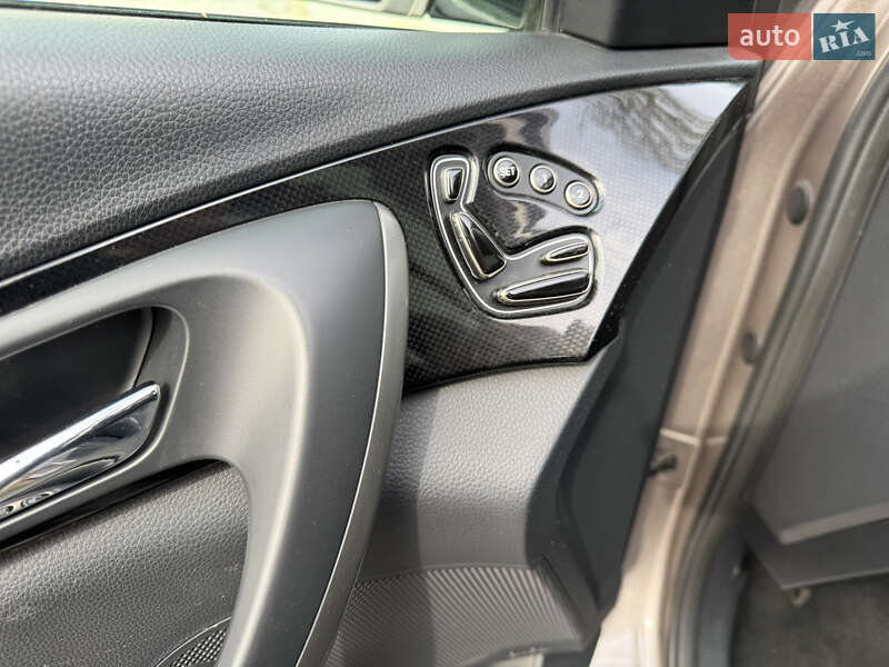 Седан Hyundai Grandeur 2013 в Києві