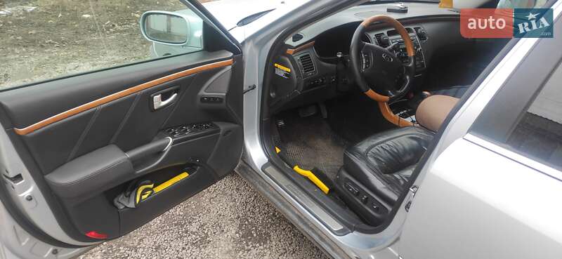 Седан Hyundai Grandeur 2006 в Кропивницькому
