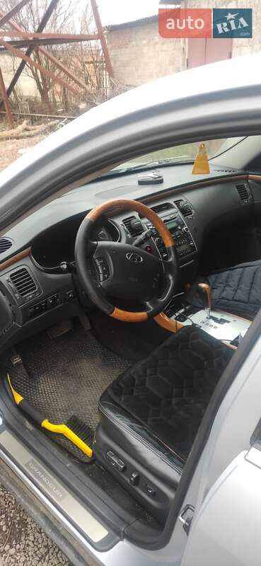 Седан Hyundai Grandeur 2006 в Кропивницькому
