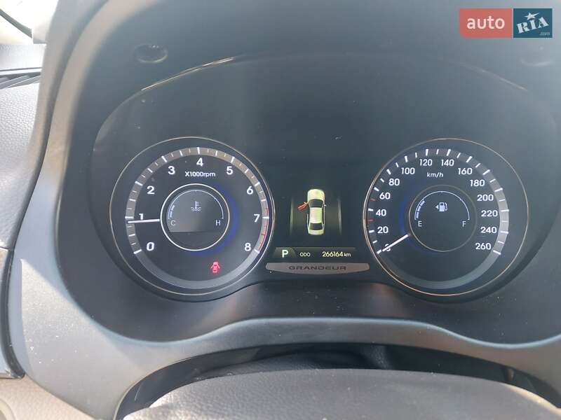 Седан Hyundai Grandeur 2011 в Києві