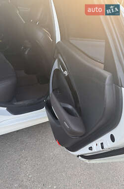 Седан Hyundai Grandeur 2014 в 