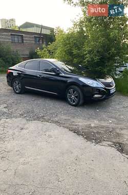 Седан Hyundai Grandeur 2013 в 