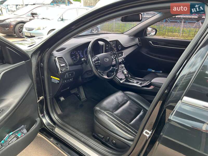 Седан Hyundai Grandeur 2017 в Києві