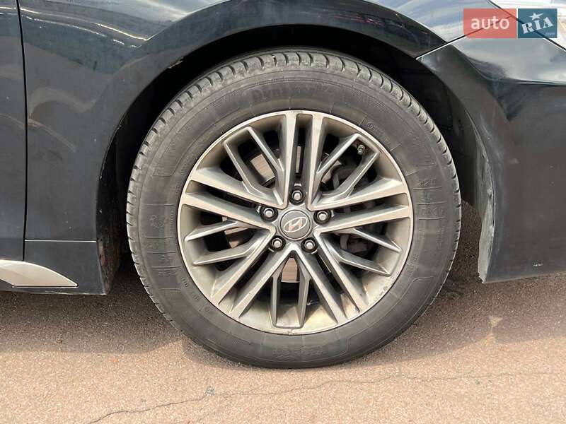 Седан Hyundai Grandeur 2017 в Києві