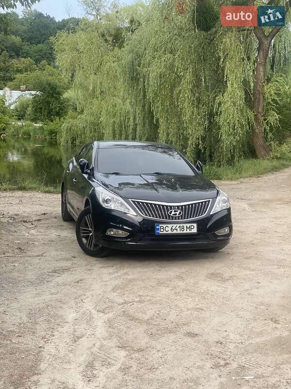 Седан Hyundai Grandeur 2013 в 