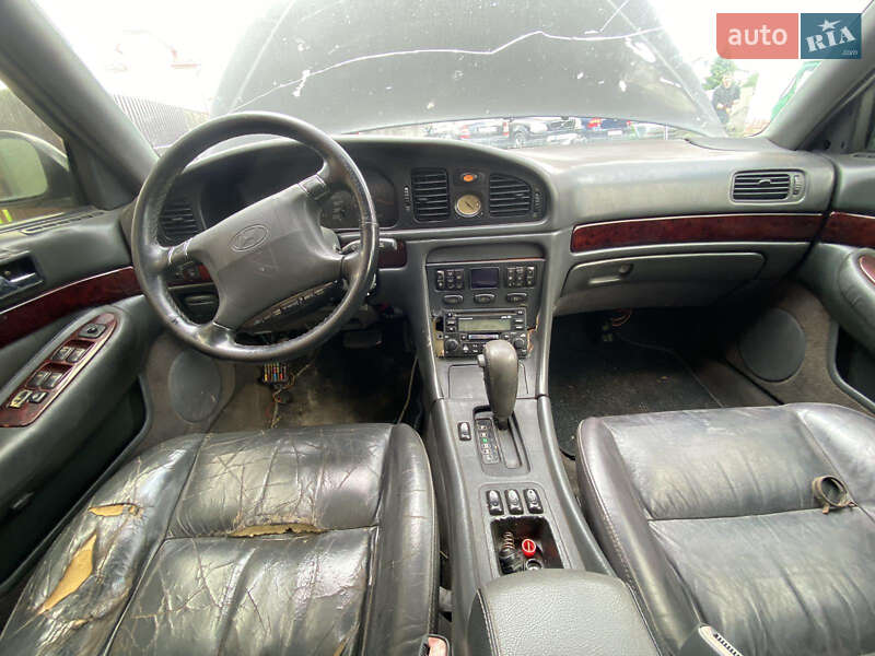 Hyundai Grandeur 1993