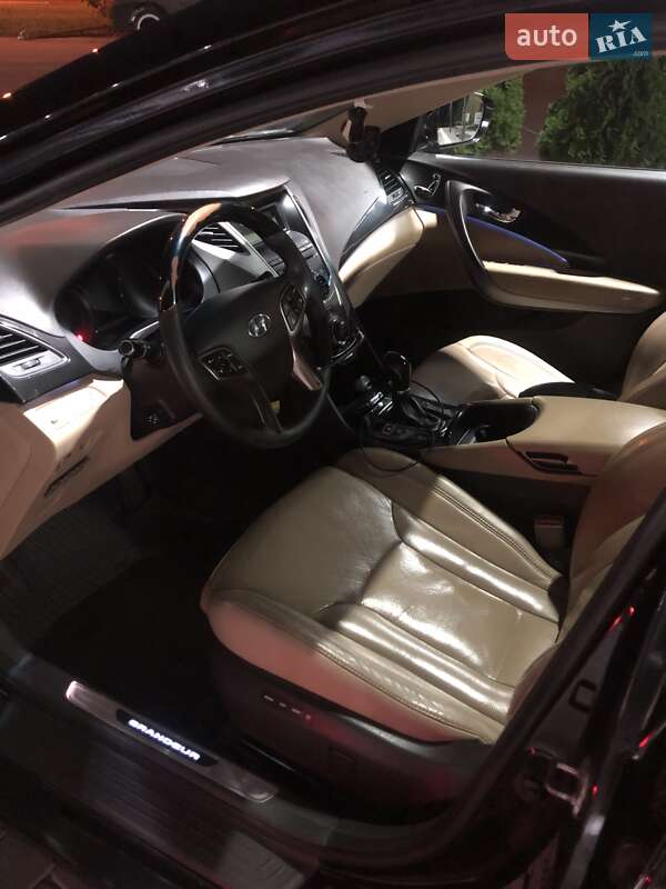 Седан Hyundai Grandeur 2013 в Києві фото 6 Седан Hyundai Grandeur 2013 в Києві