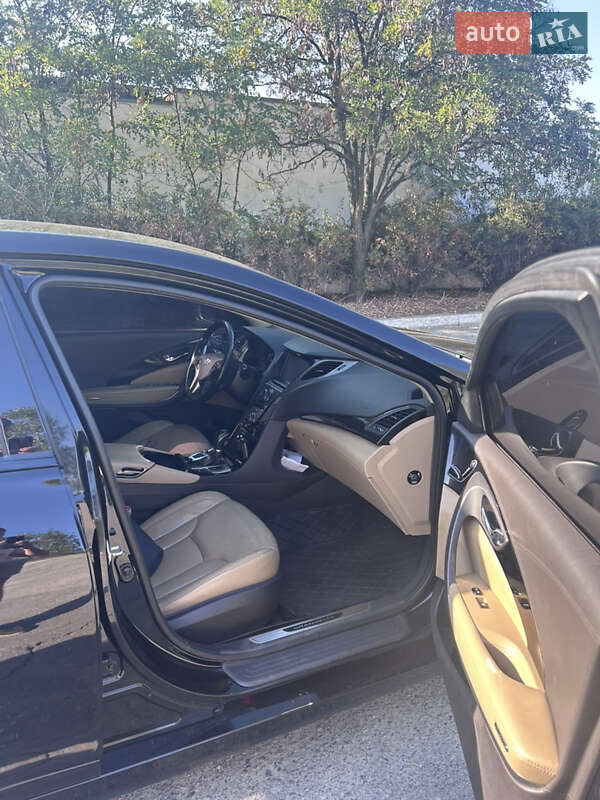 Седан Hyundai Grandeur 2012 в Днепре