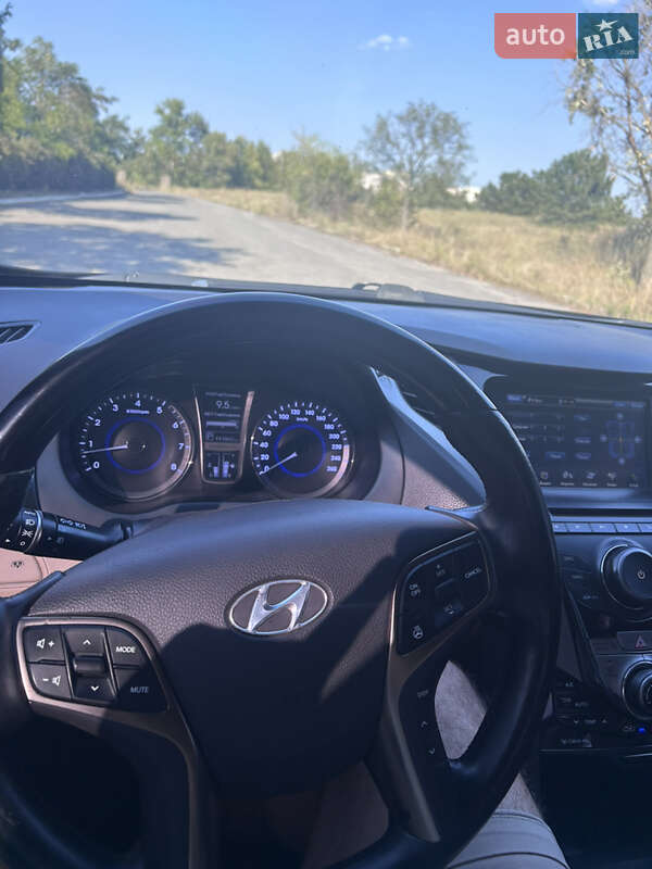 Седан Hyundai Grandeur 2012 в Днепре