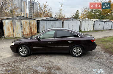 Седан Hyundai Grandeur 2007 в  фото 8 Седан Hyundai Grandeur 2007 в