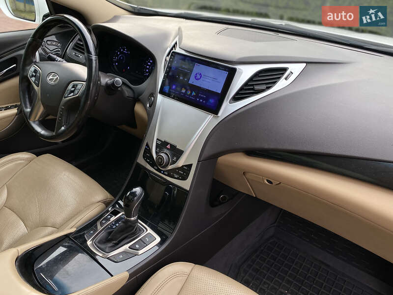 Седан Hyundai Grandeur 2013 в Киеве