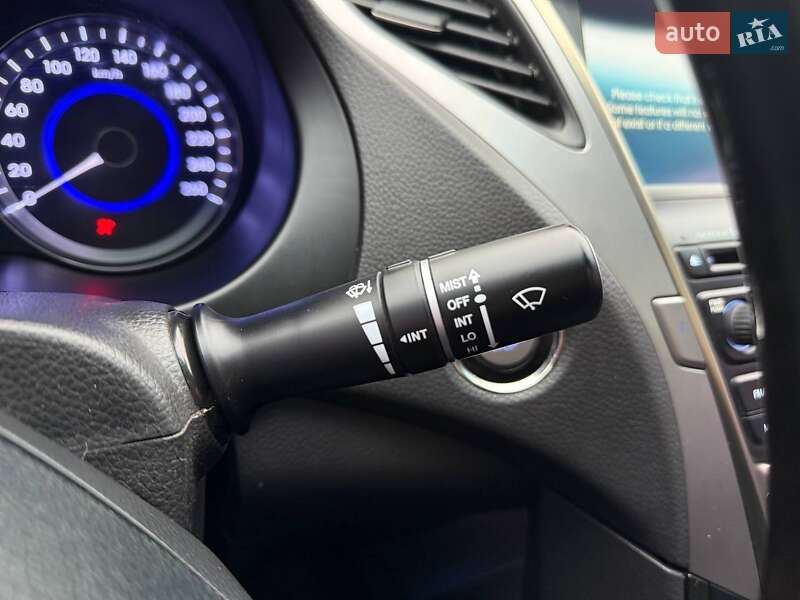 Седан Hyundai Grandeur 2013 в Києві