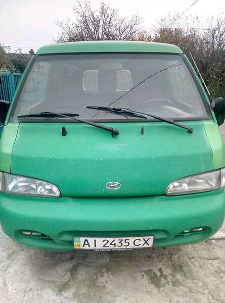 Грузопассажирский фургон Hyundai H 100 1999 в Киеве