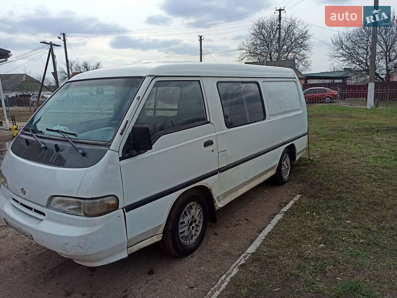 Мінівен Hyundai H 100 1996 в Новомиргороді