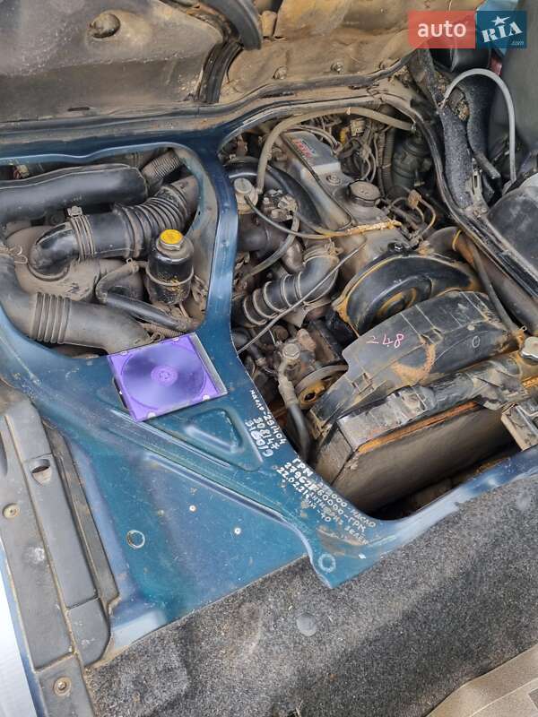 Минивэн Hyundai H 100 2000 в Николаеве