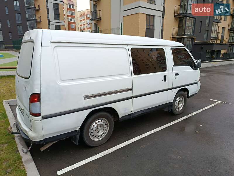Вантажопасажирський фургон Hyundai H 100 1995 в Хмельницькому фото 5 Вантажопасажирський фургон Hyundai H 100 1995 в Хмельницькому