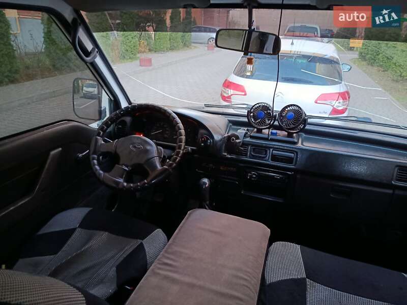 Вантажопасажирський фургон Hyundai H 100 1995 в Хмельницькому фото 9 Вантажопасажирський фургон Hyundai H 100 1995 в Хмельницькому