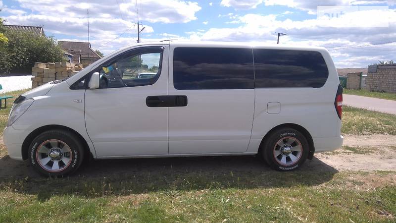Мінівен Hyundai H-1 2009 в Одесі