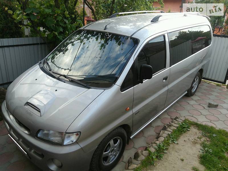 Минивэн Hyundai H-1 2000 в Львове