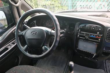 Мінівен Hyundai H-1 2004 в 
