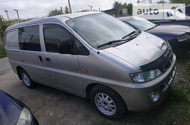 Мінівен Hyundai H-1 2004 в 