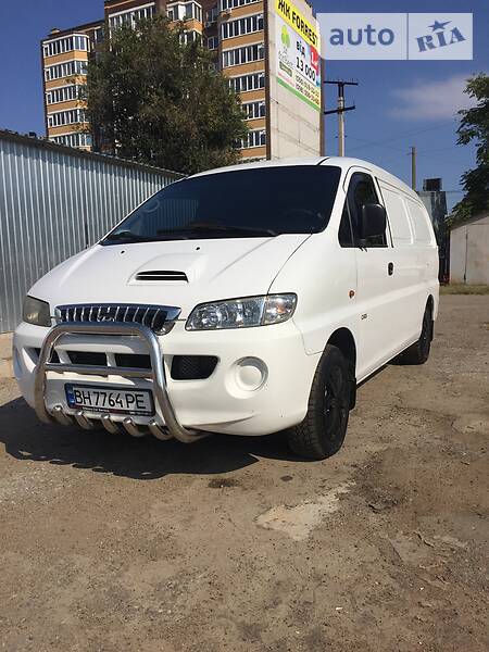 Грузопассажирский фургон Hyundai H-1 2006 в Одессе