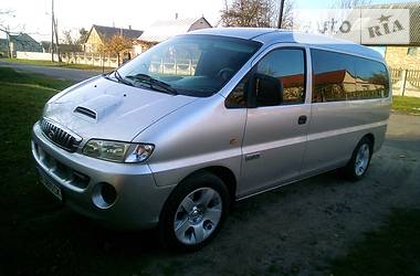 Грузопассажирский фургон Hyundai H-1 2006 в Млинове